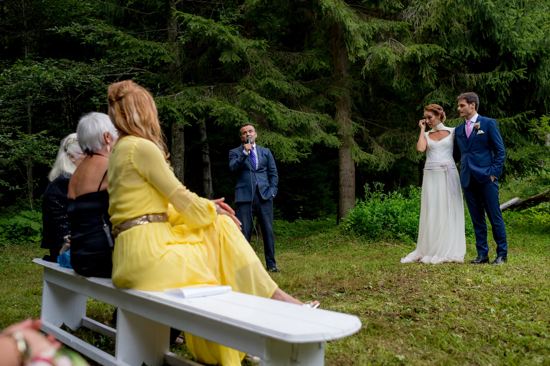Raluca & Arnau — nunta Hadar Inima Pădurii Buzău discursuri emotie prieteni candid chalet intim — fotograf nuntă