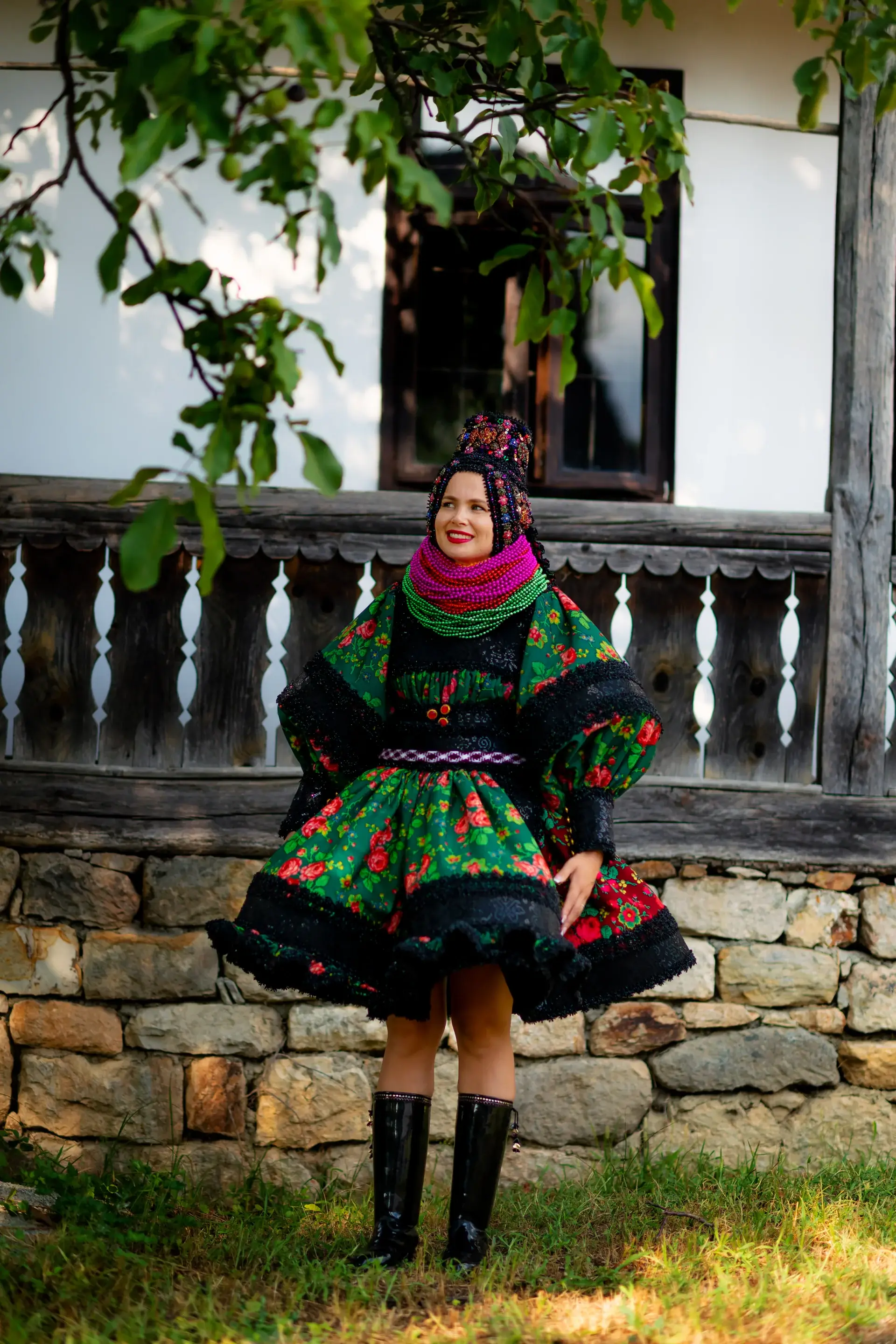 Vicky & Dimitri — nunta tarsolt negresti oas tradițional muzeul satului negresti oas mireasa port popular zadie rochie oseneasca — fotograf nuntă